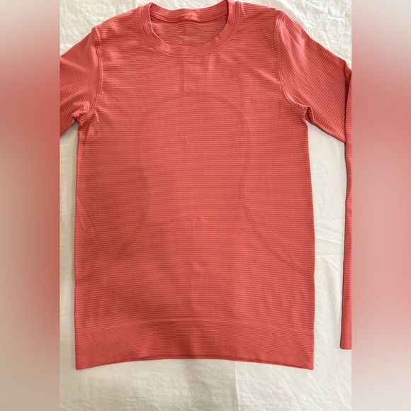 Lululemon Swiftly Relaxed Long Sleeve Tempo Stripe Pale Raspberry /Brier Rose(4) - Picture 3 of 6
